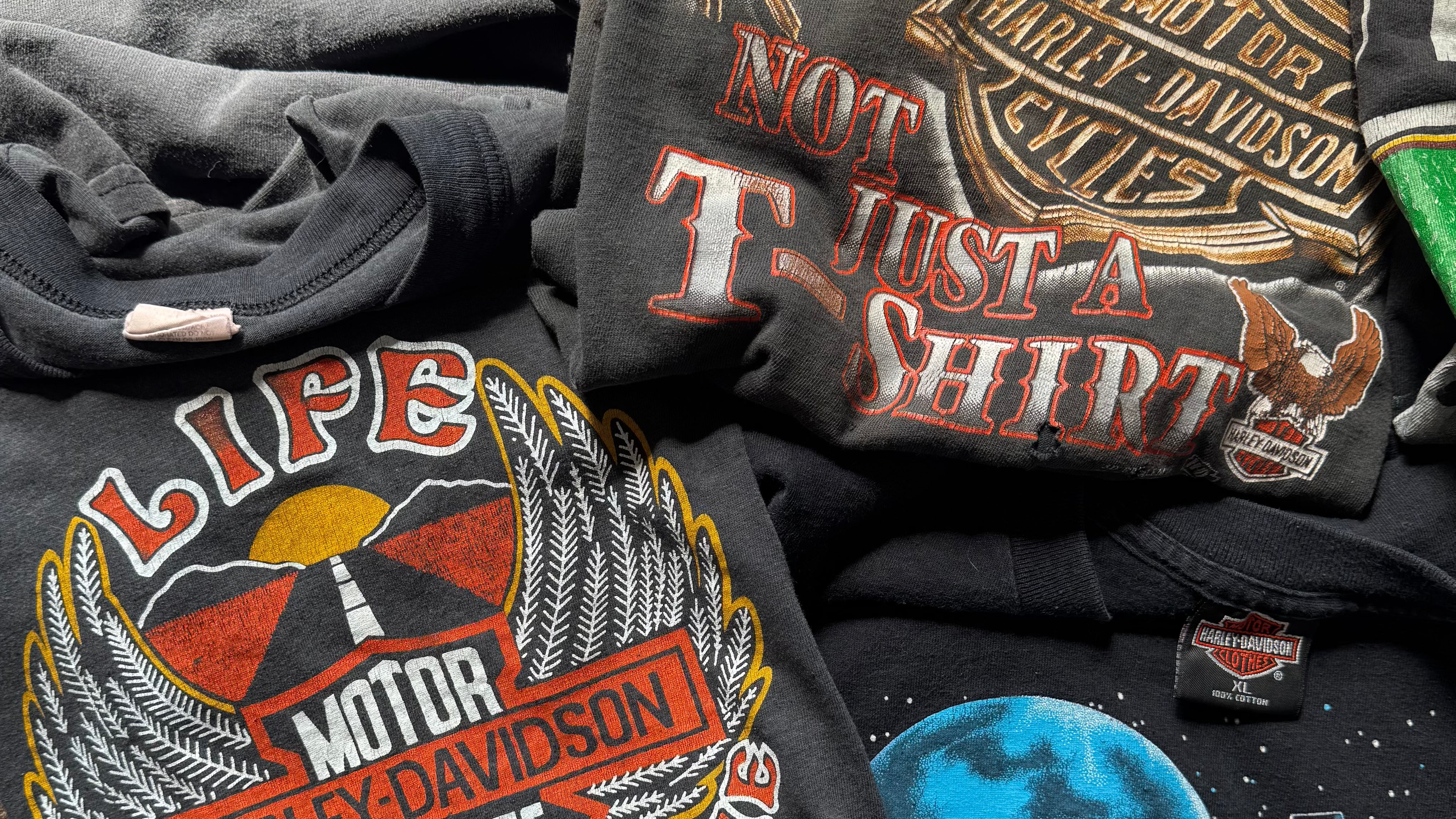 Vintage T-Shirts | Rare Harley & Band Tees | MilfsLoveVintage