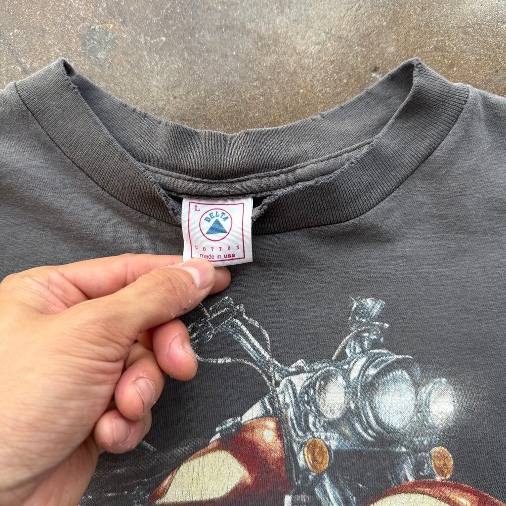90’s “Put Your Ass on Some Class” Sun Faded Tee (L)
