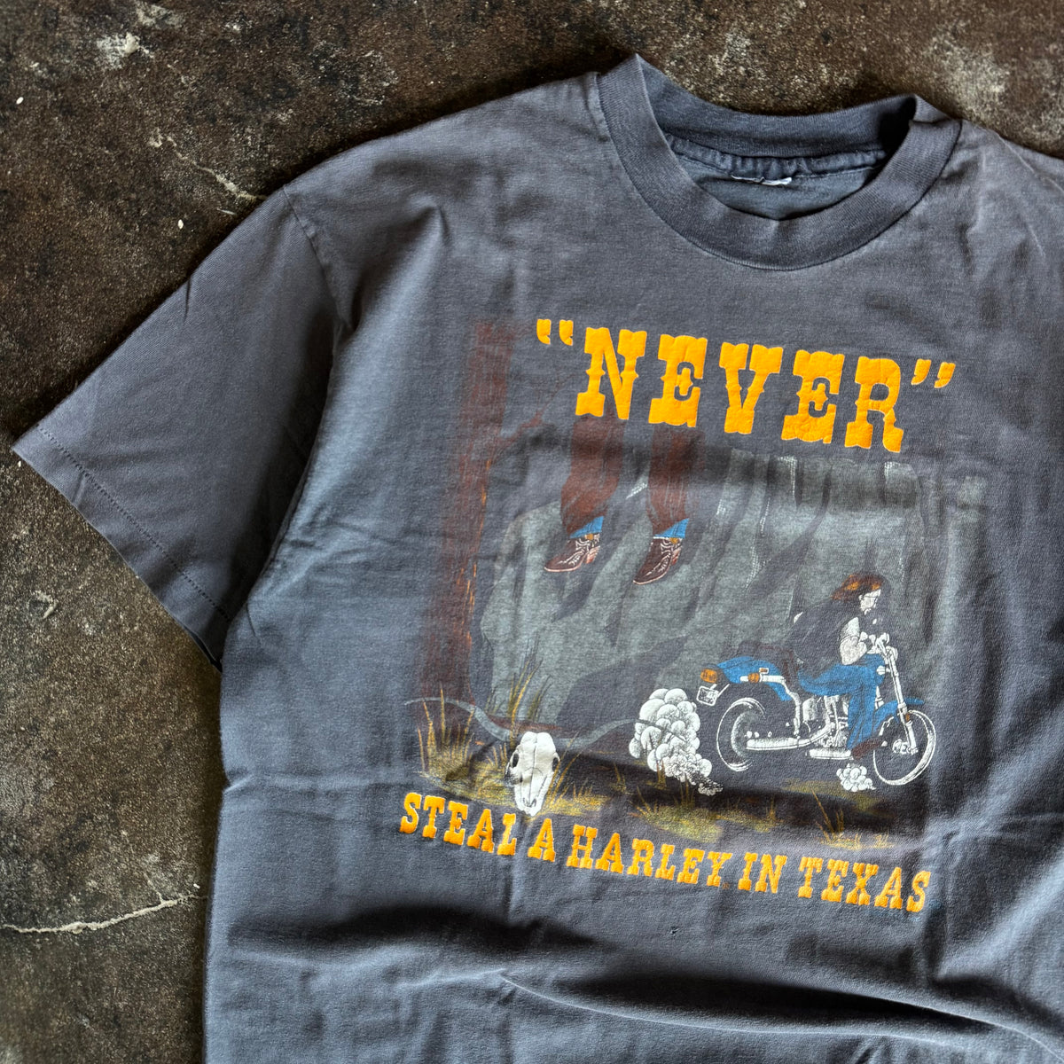80’s Harley Davidson “Never Steal In Texas” Faded Tee (XL)