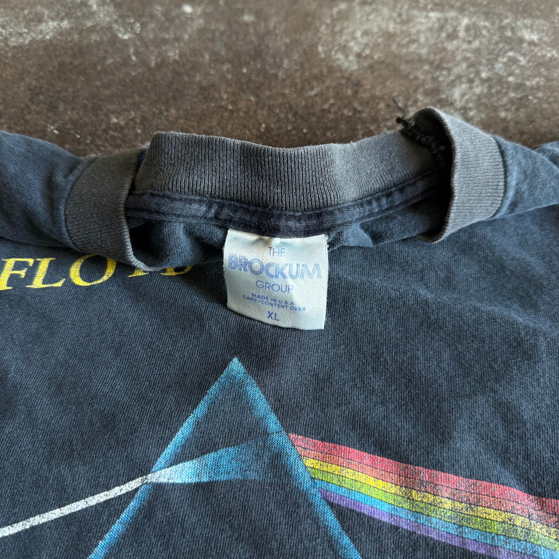 90’s Pink Floyd Dark Side of the Moon Tee (L/XL)