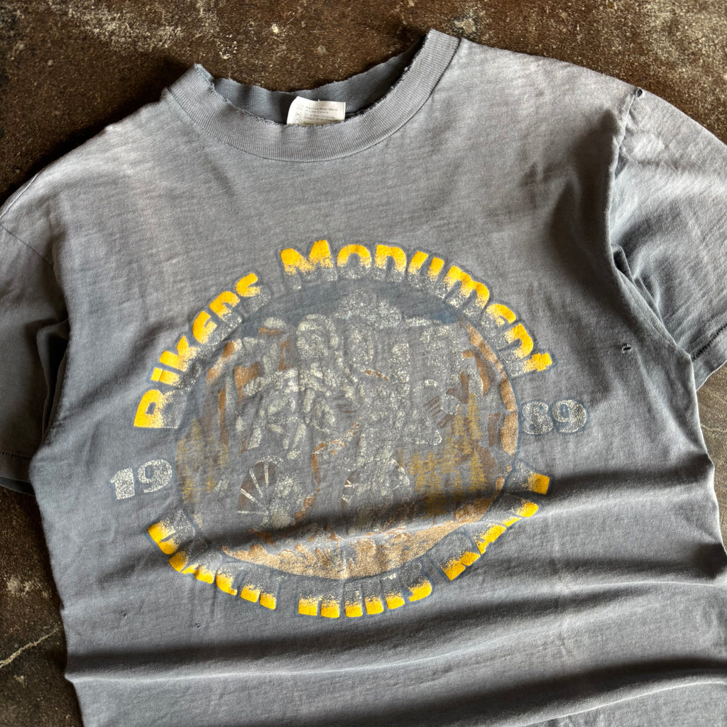 80’s Harley Monument Bikers Only Sun Faded Tee (L)