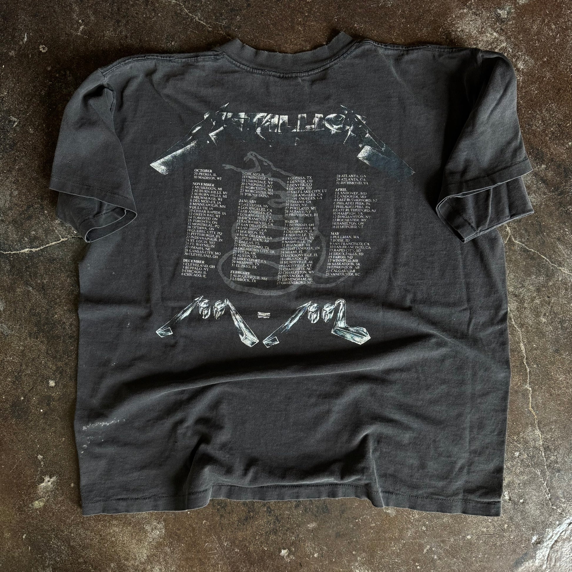 90’s Metallica Faces Sun Faded Tour Tee (XL)