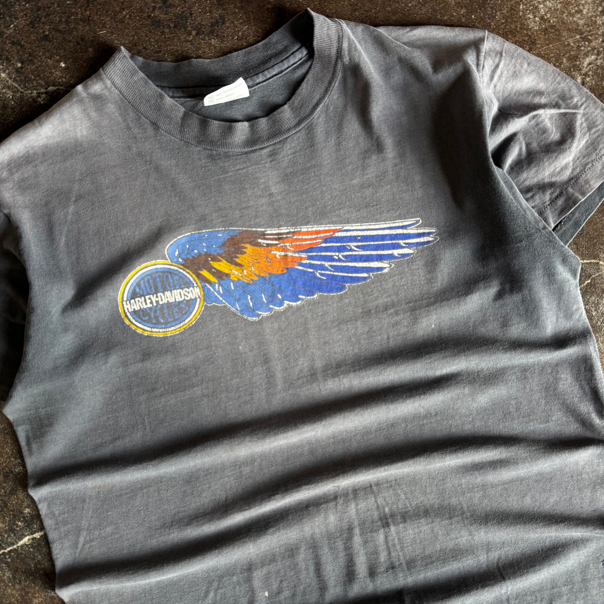 80’s Harley Winged Emblem Faded Tee (L)