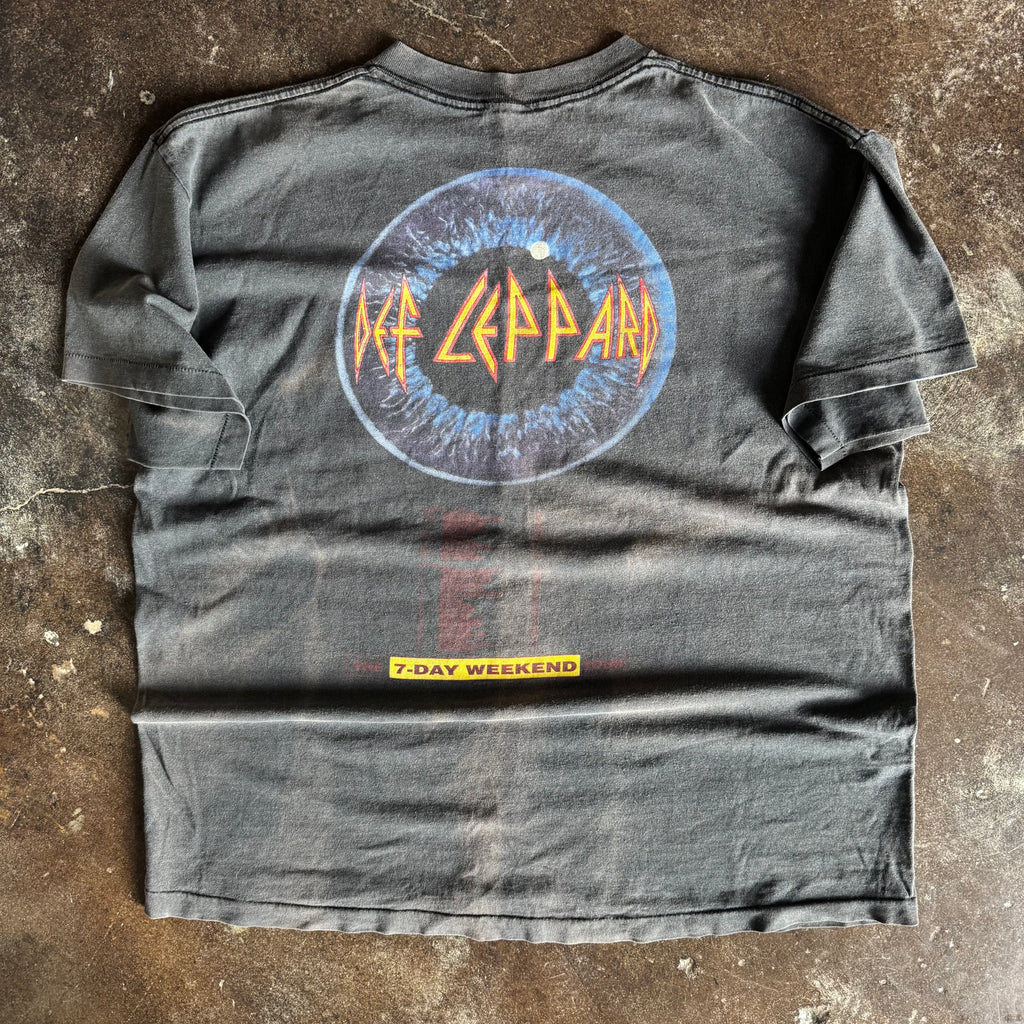 90’s Def Leppard Adrenalize Faded Tee (XL)