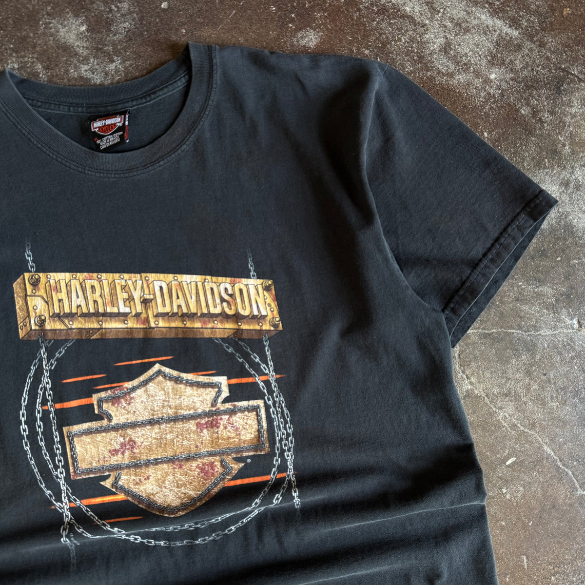 Y2K Harley Chained Emblem PA Tee (XL)