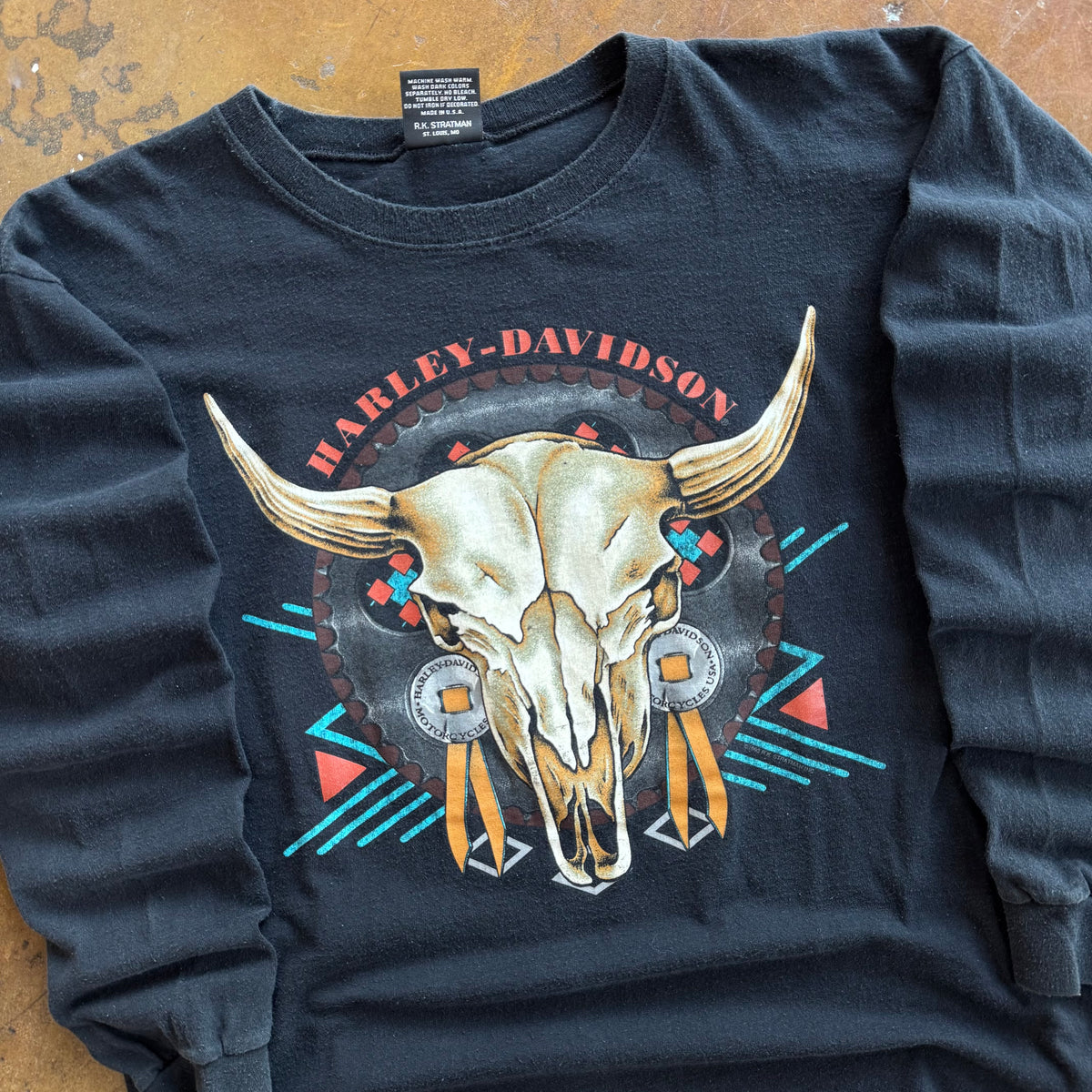 90’s Harley Native American Aztec Bull Longsleeve (XL)