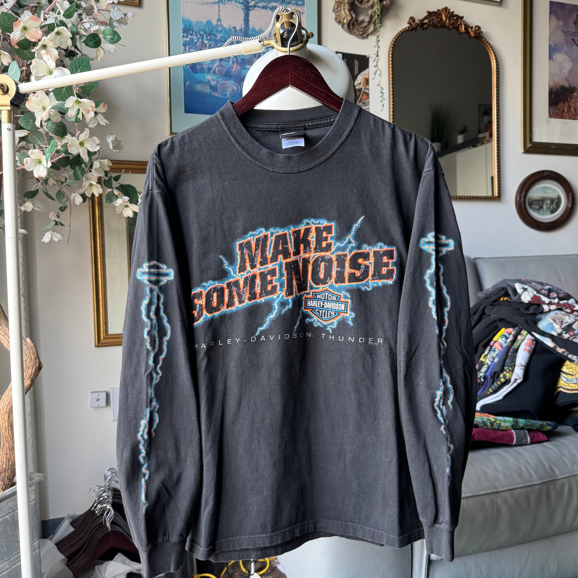 Y2K Harley Lightning “Make Some Noise” Longsleeve Tee Size L