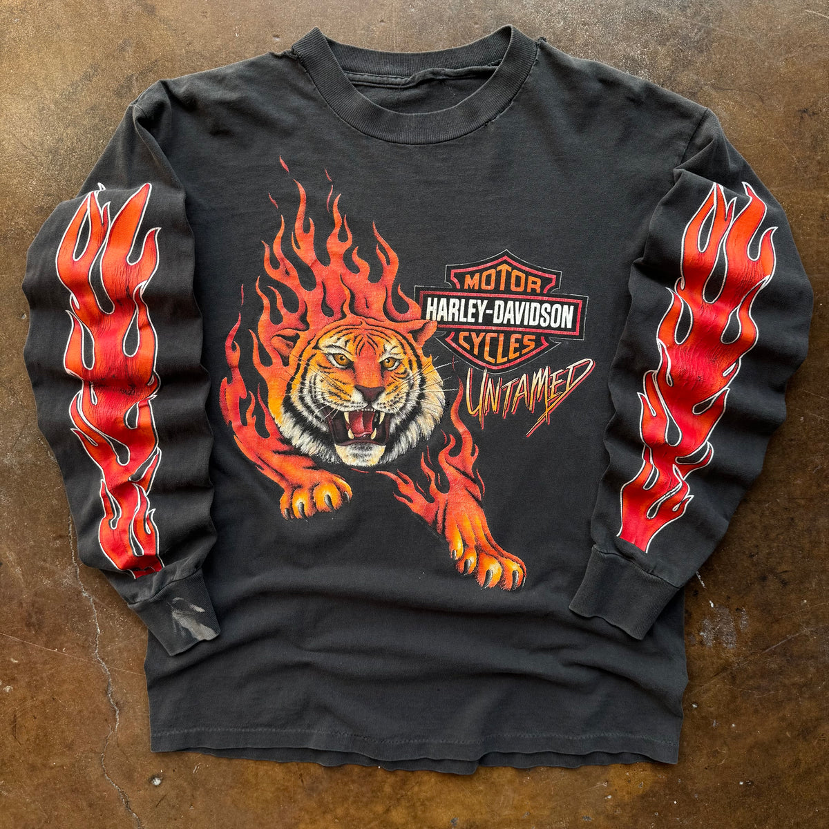 90’s Harley Untamed Tiger Flame Long Sleeve (L)