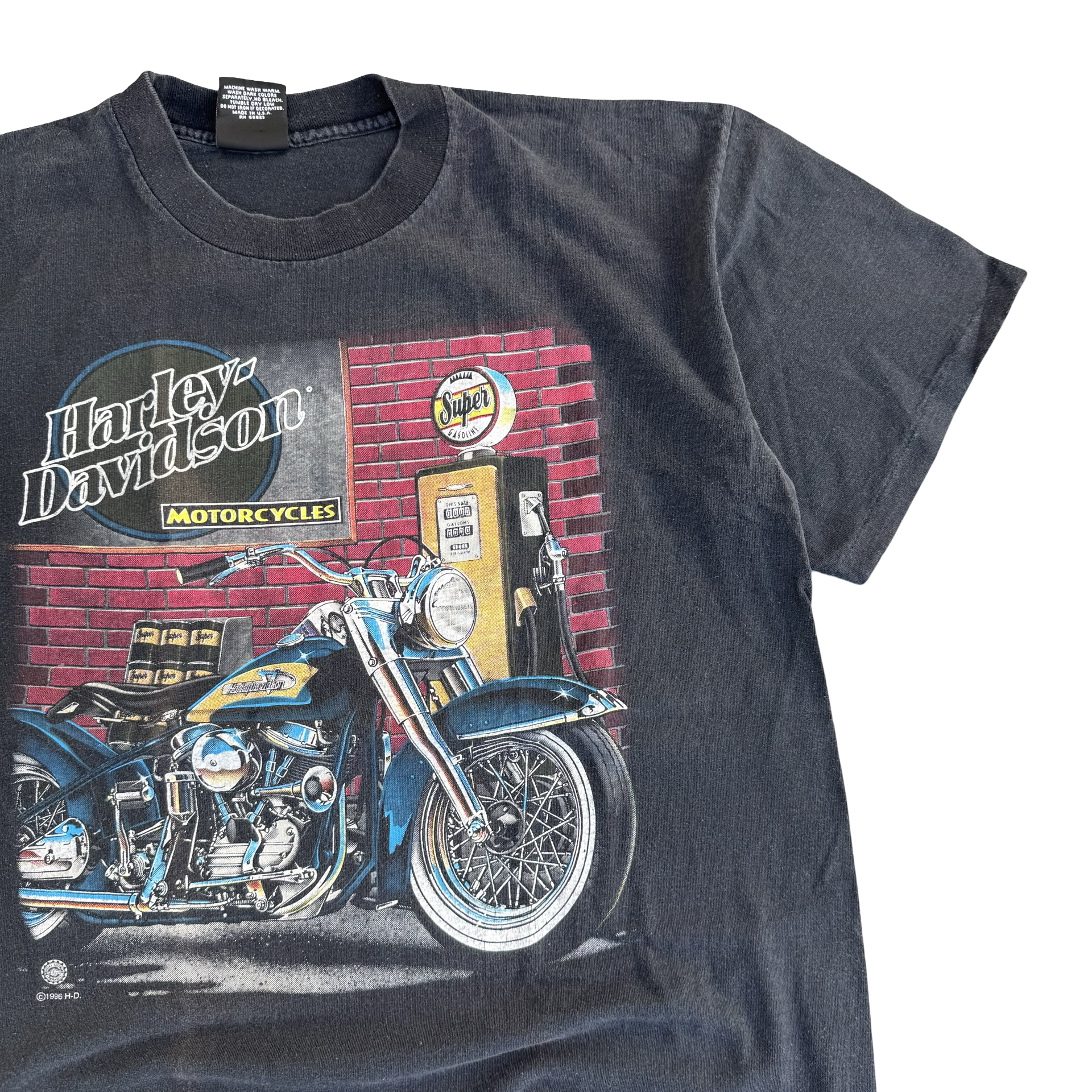 90’s Harley Davidson Gas Pump Big Emblem Tee Size L