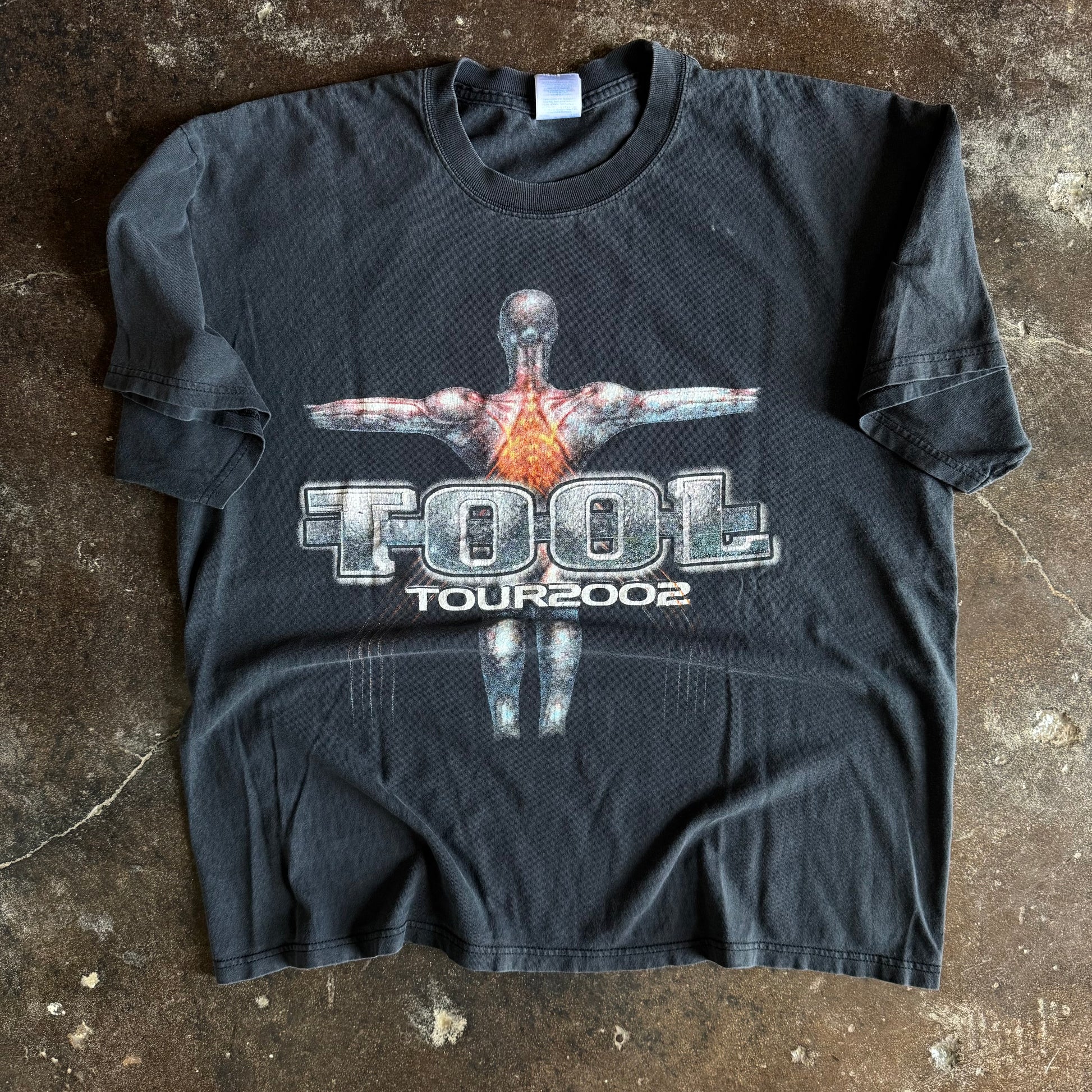‘02 Tool Band Tour Tee (XL)