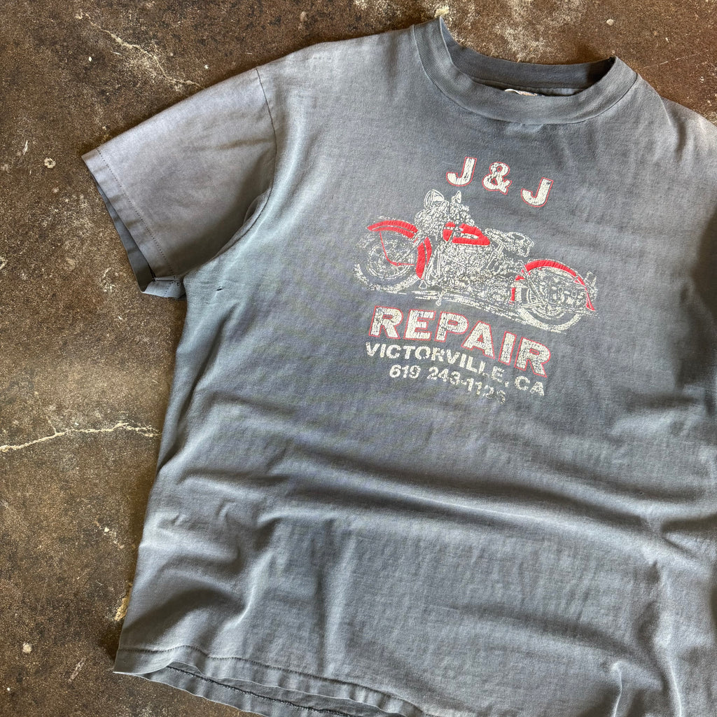 80’s Sun Faded J&J Motorcycle Repair CA Shop Tee (XL)