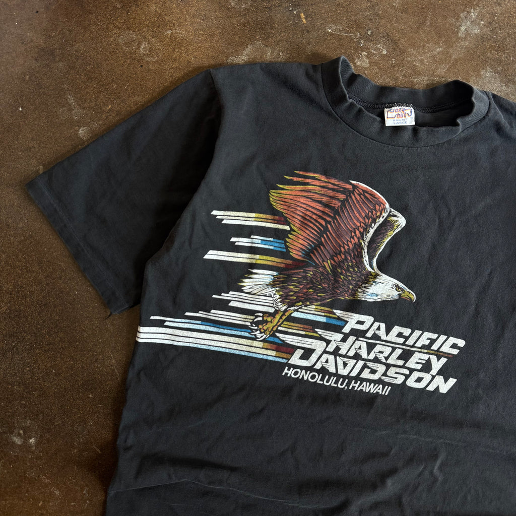 Back view of vintage Pacific Harley Davidson Honolulu Hawaii t-shirt