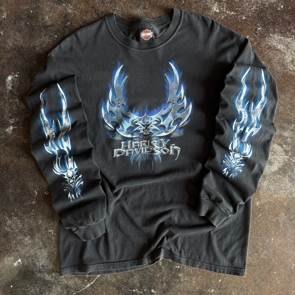 Vintage Y2K Harley-Davidson flaming blades blue chrome longsleeve t-shirt with skull and tribal sleeve prints on black