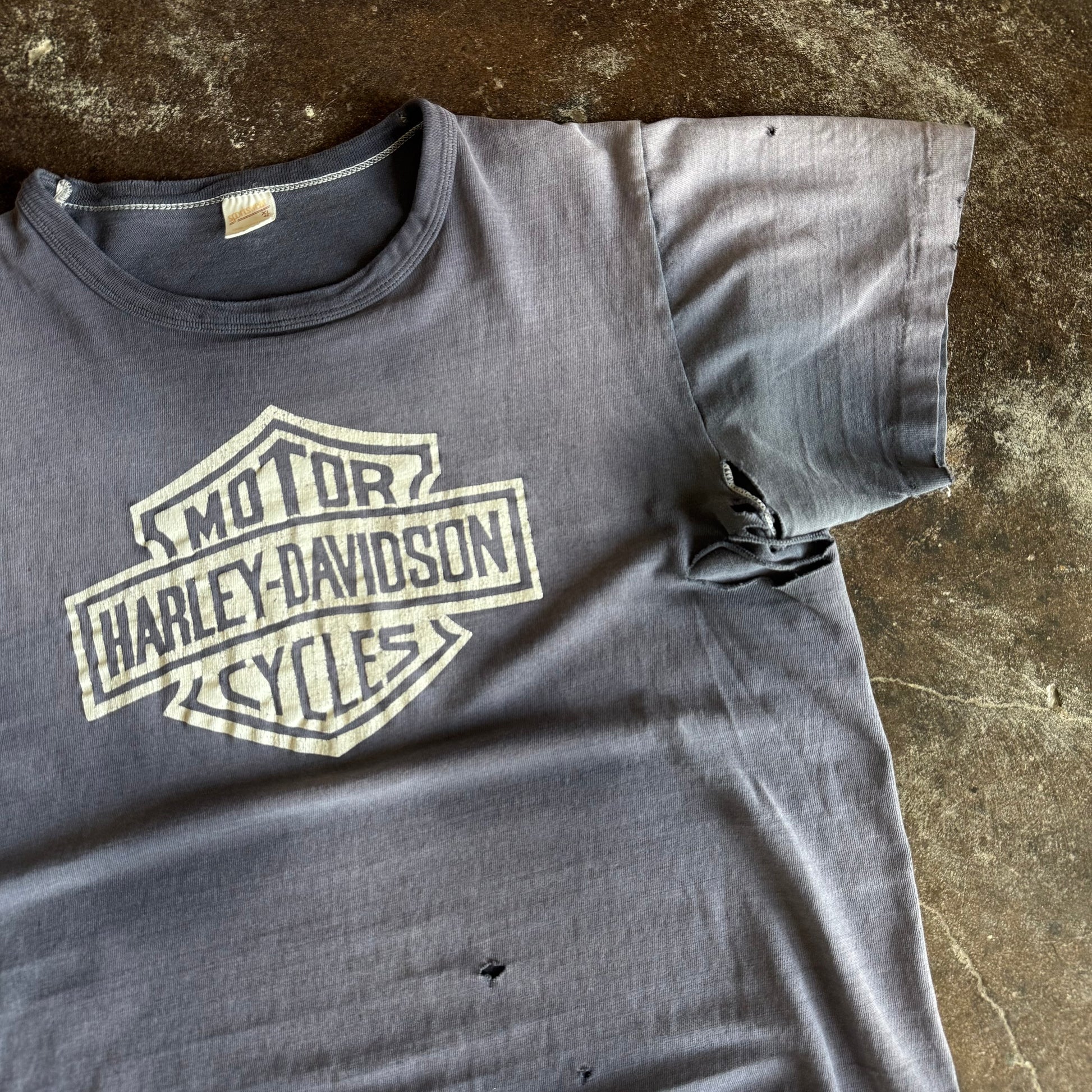 80’s Harley White Emblem Sun Faded Tee (L)