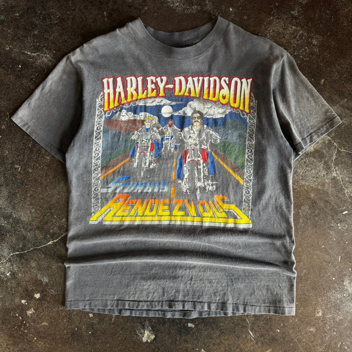 80’s Harley Rendezvous Black Hills Sun Faded Tee (L)