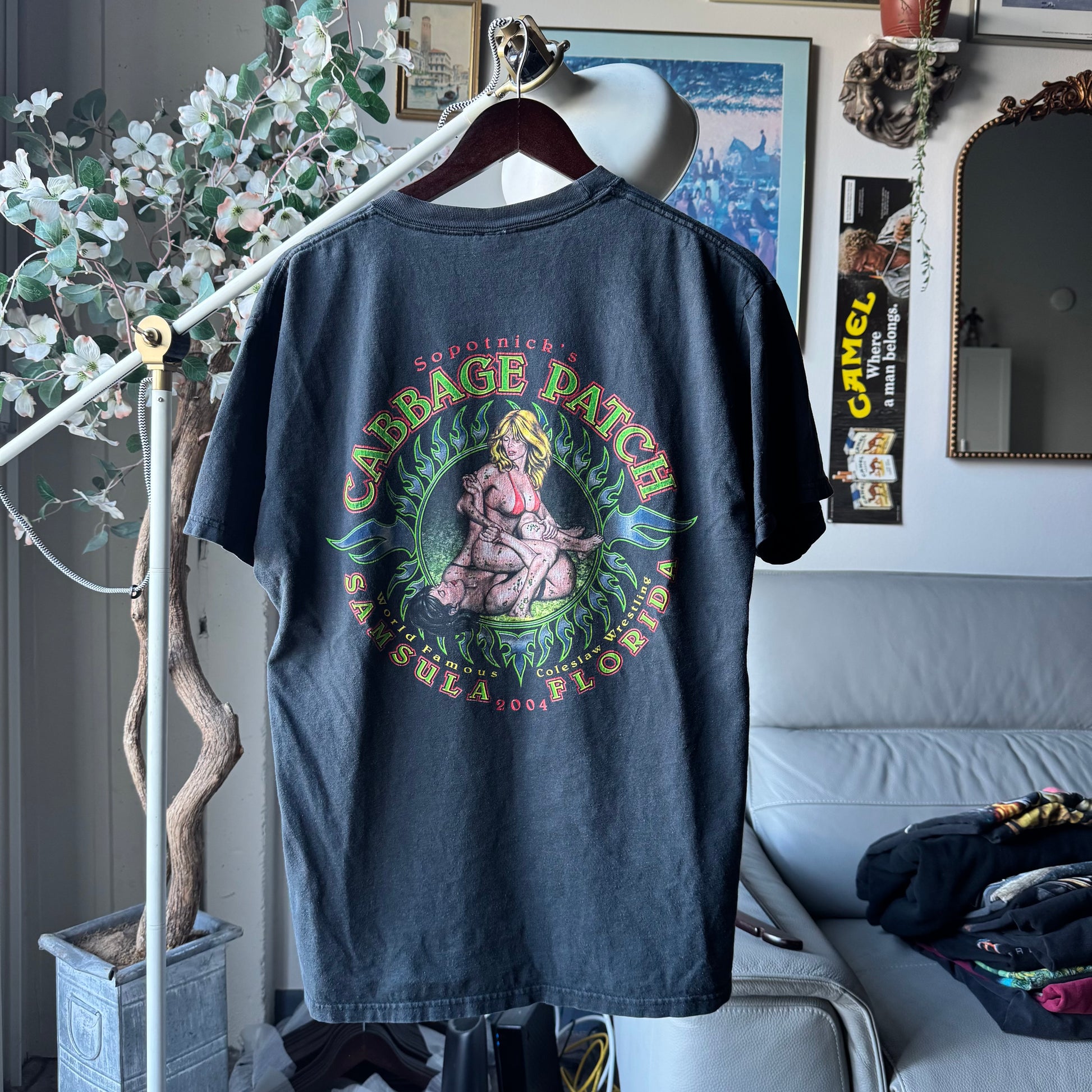 Y2K Biker Bar Cabbage Patch MILF Pocket Tee Size L