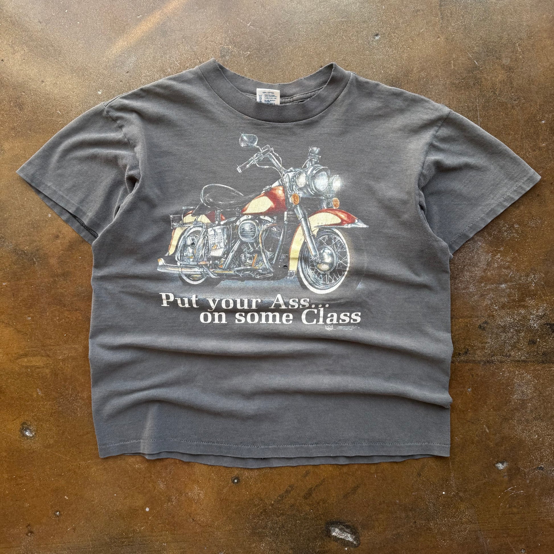90’s “Put Your Ass on Some Class” Sun Faded Tee (L)