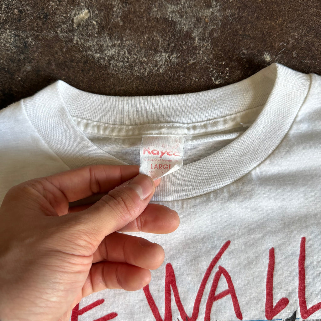 80’s Pink Floyd The Wall Band Tee (L)