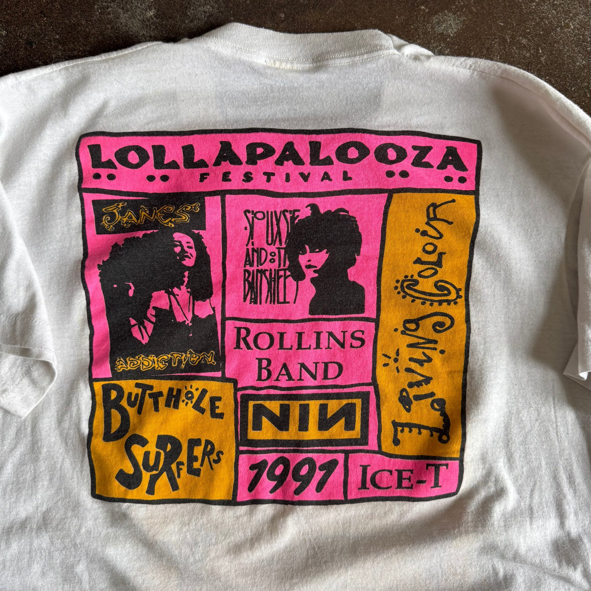 1991 Lollapalooza Parking Lot Bootleg Tee (L)