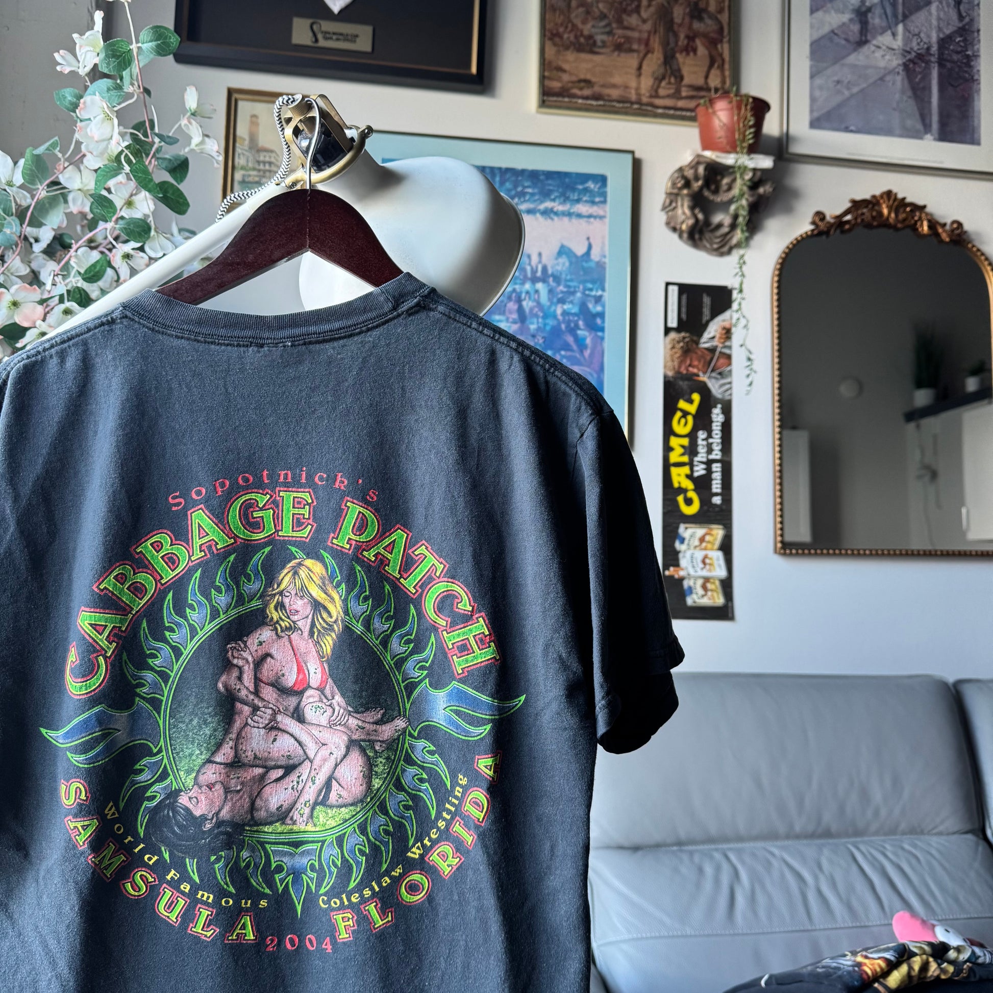 Y2K Biker Bar Cabbage Patch MILF Pocket Tee Size L