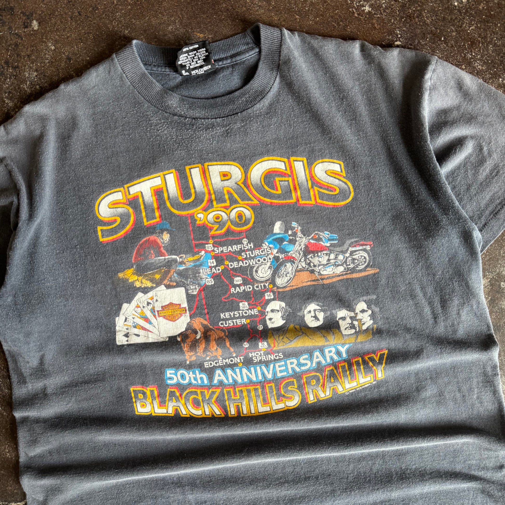 90’s Harley Sturgis Black Hills Sun Faded Tee (XL)