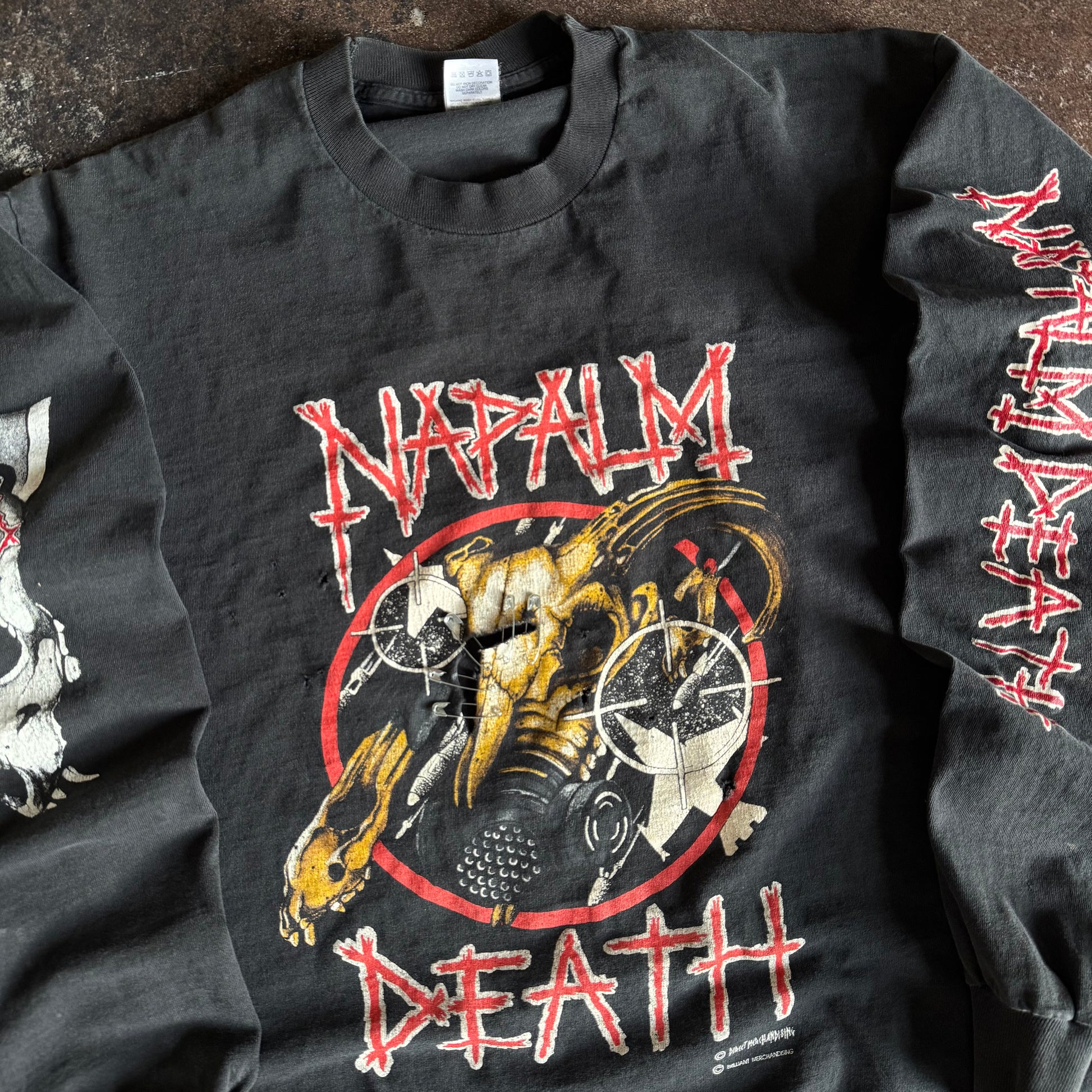 90’s Napalm Death Skull Crosshair Longsleeve Band Tee (XL)