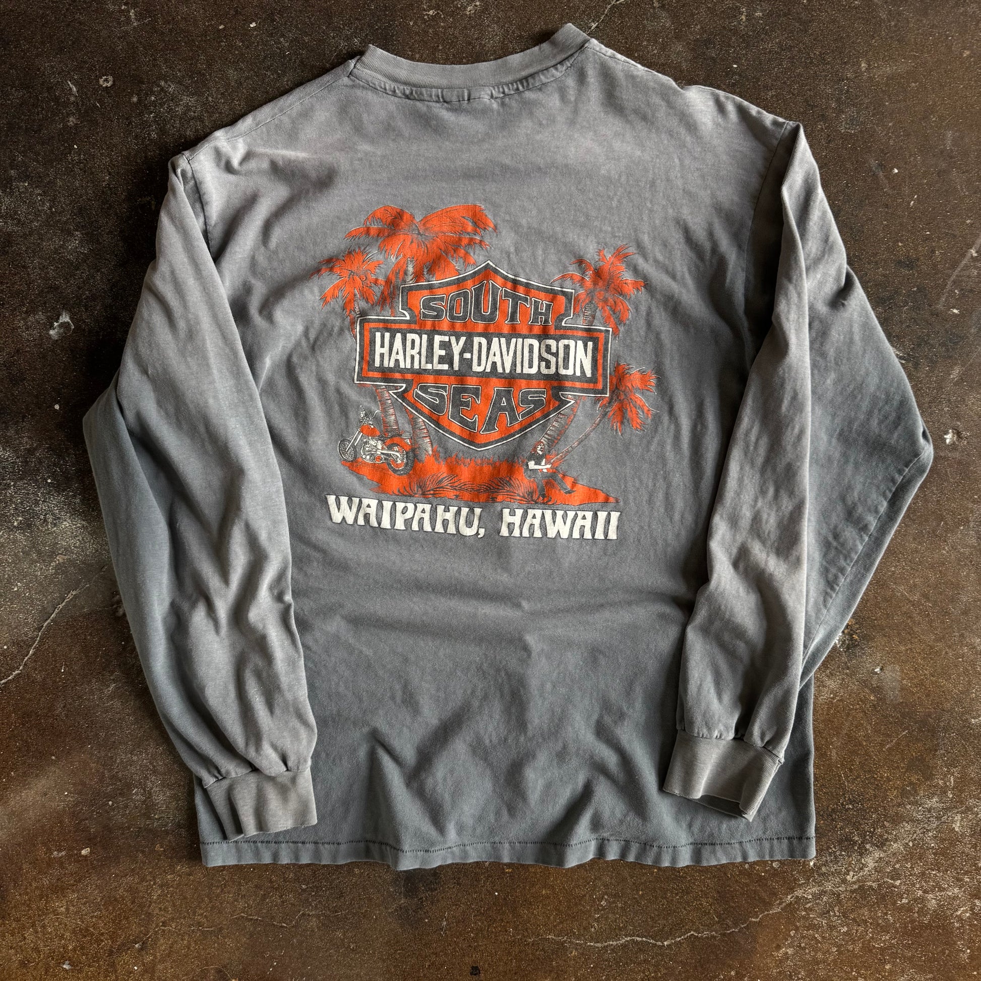 80’s Harley Banner Logo Hawaii Sun Faded Longsleeve (XL)