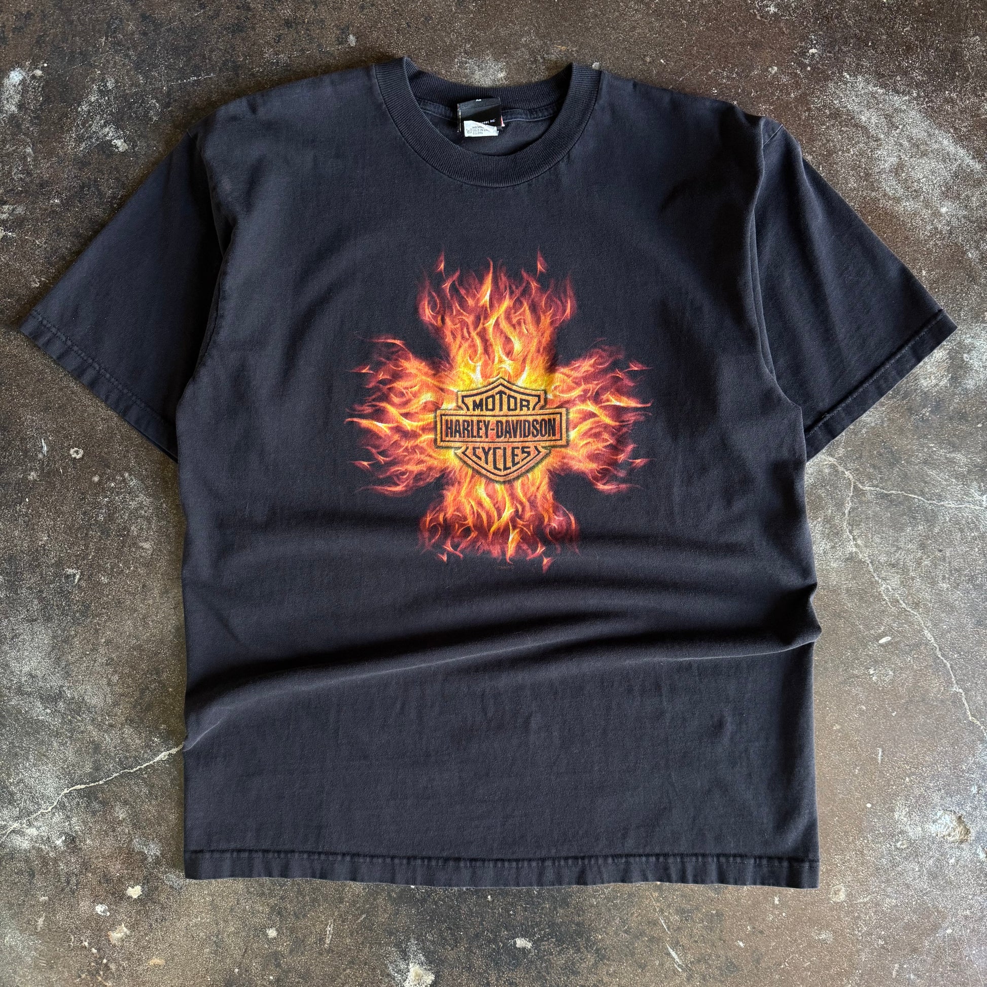 Y2K Harley Flaming Cross Emblem Cayman Tee (XL)