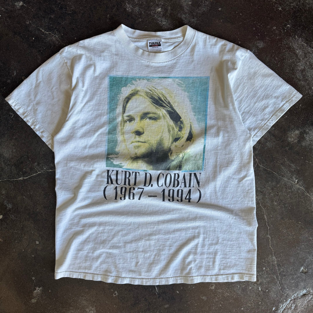 90’s Kurt Cobain Nirvana Memorial Painting Tee (XL)