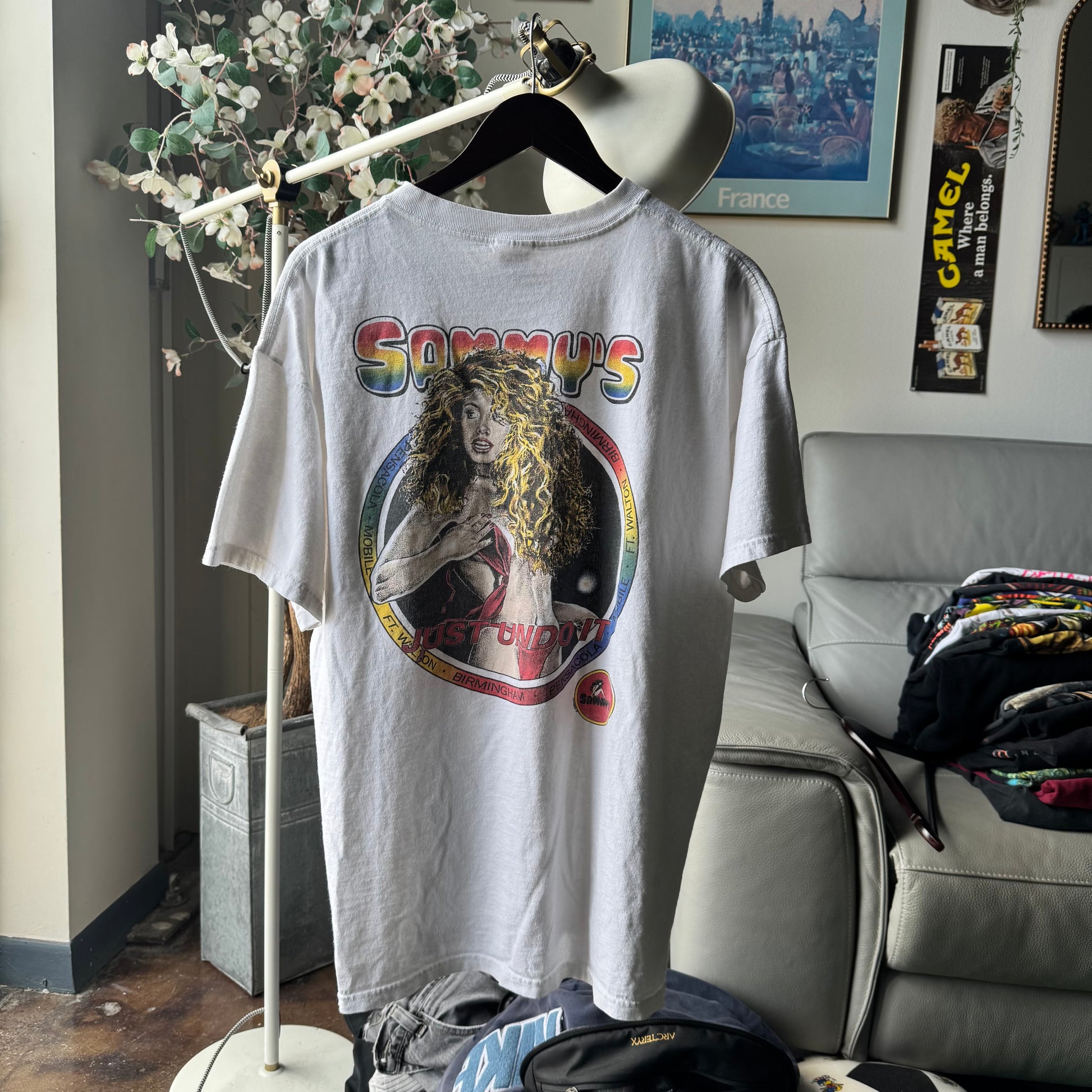 Y2K Sammy’s “Just Undo It” MILF Tee Size XL