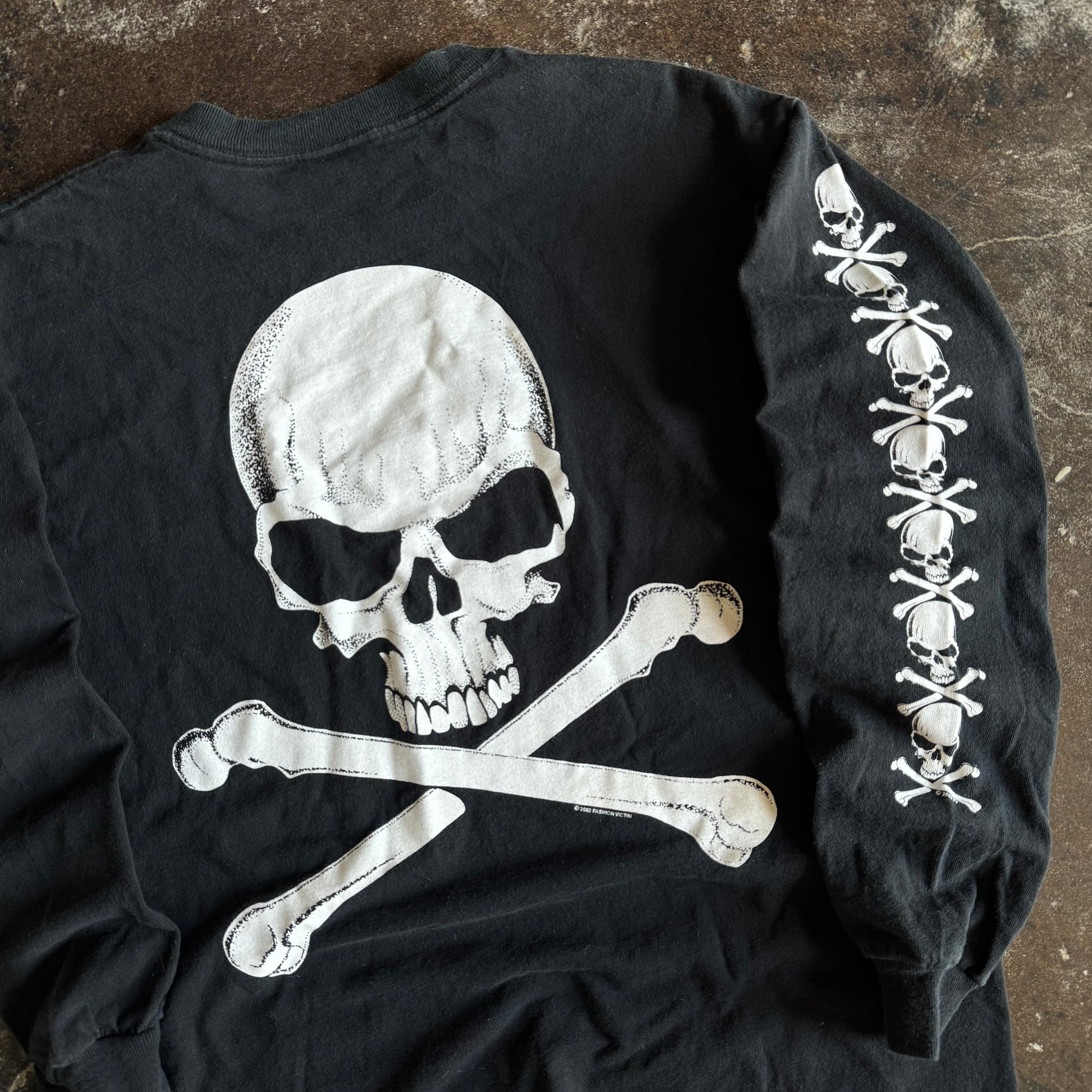 Y2K Fashion Victim Skull & Bones Longsleeve (L)