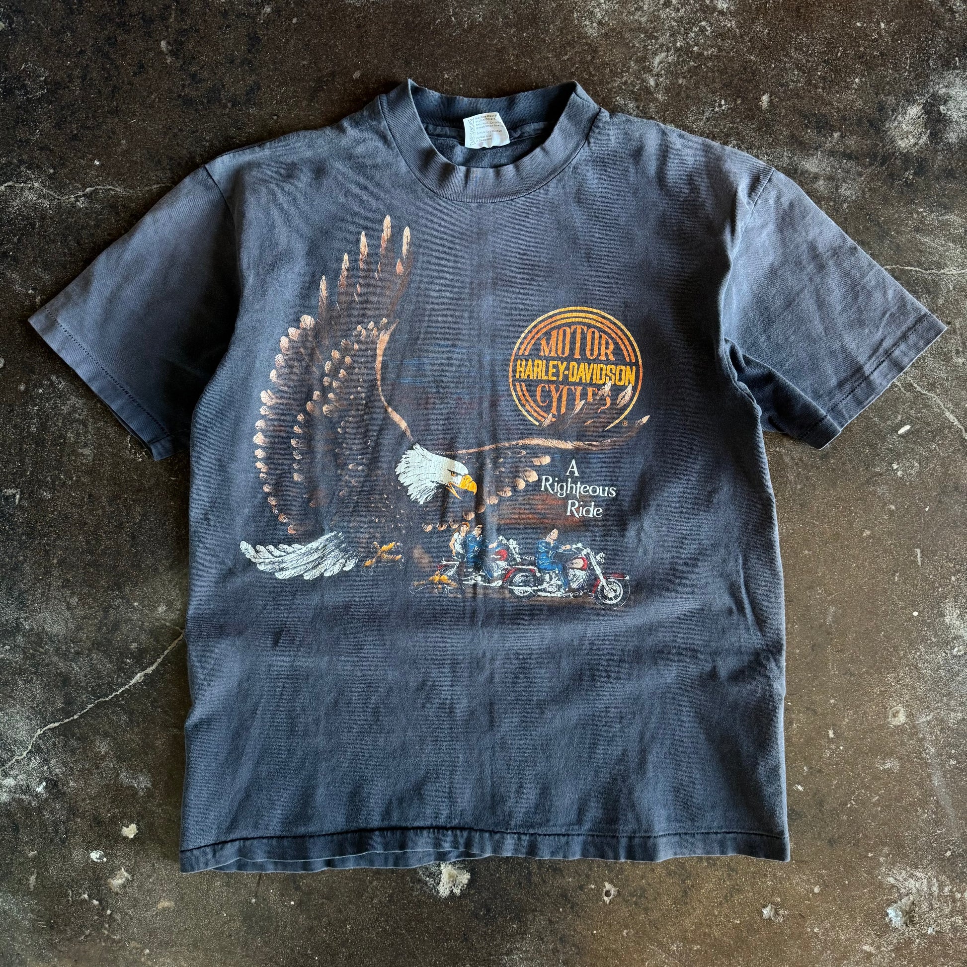 Vintage 1980s Harley-Davidson Righteous Ride eagle faded t-shirt