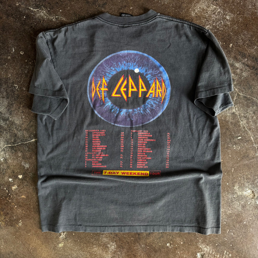90’s Def Leppard Sun Faded Band Tour Tee (XL)