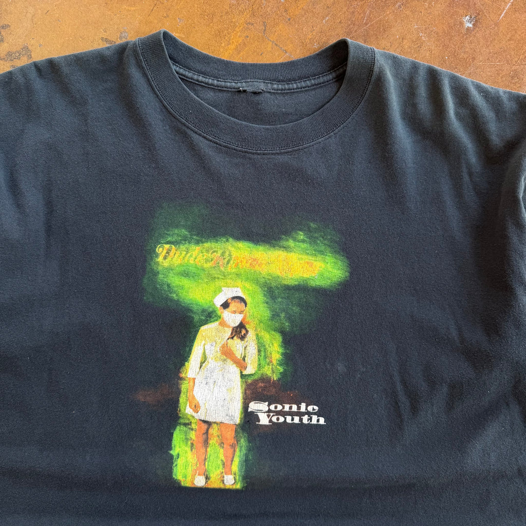 ‘04 Sonic Youth “Dude Ranch Nurse” Band Tee (XL)