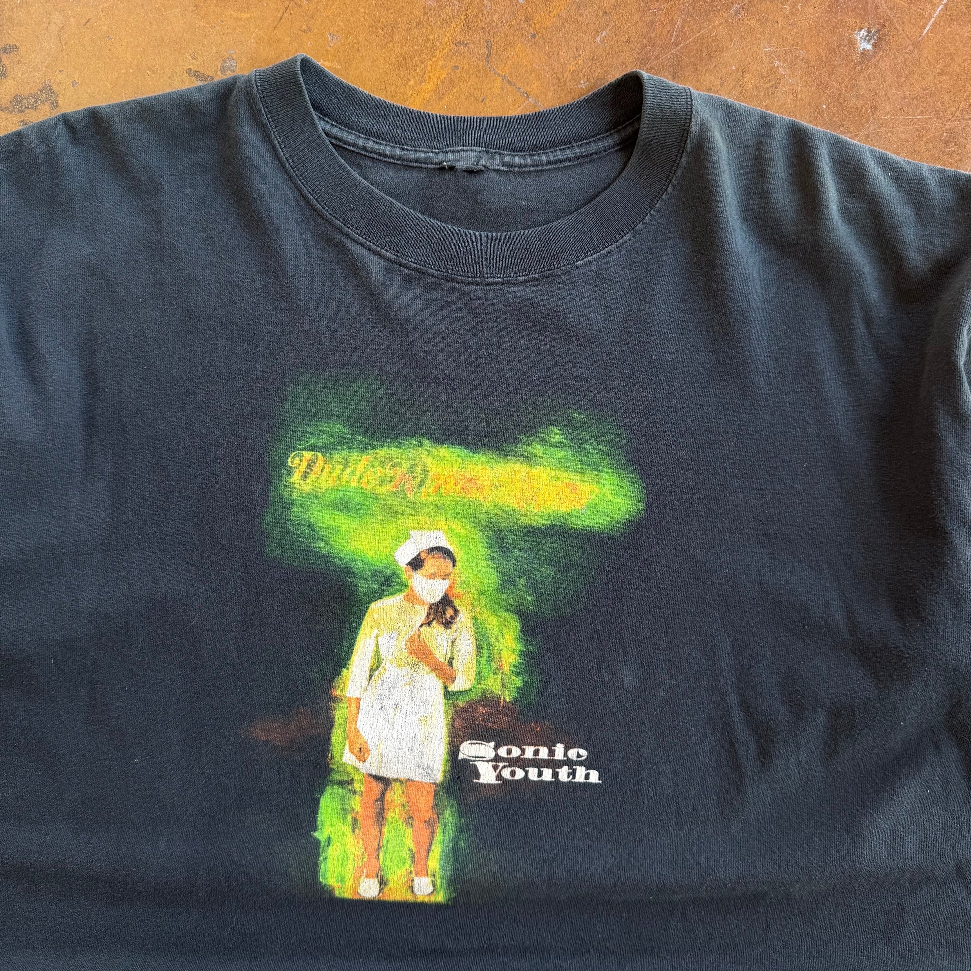 ‘04 Sonic Youth “Dude Ranch Nurse” Band Tee (XL)