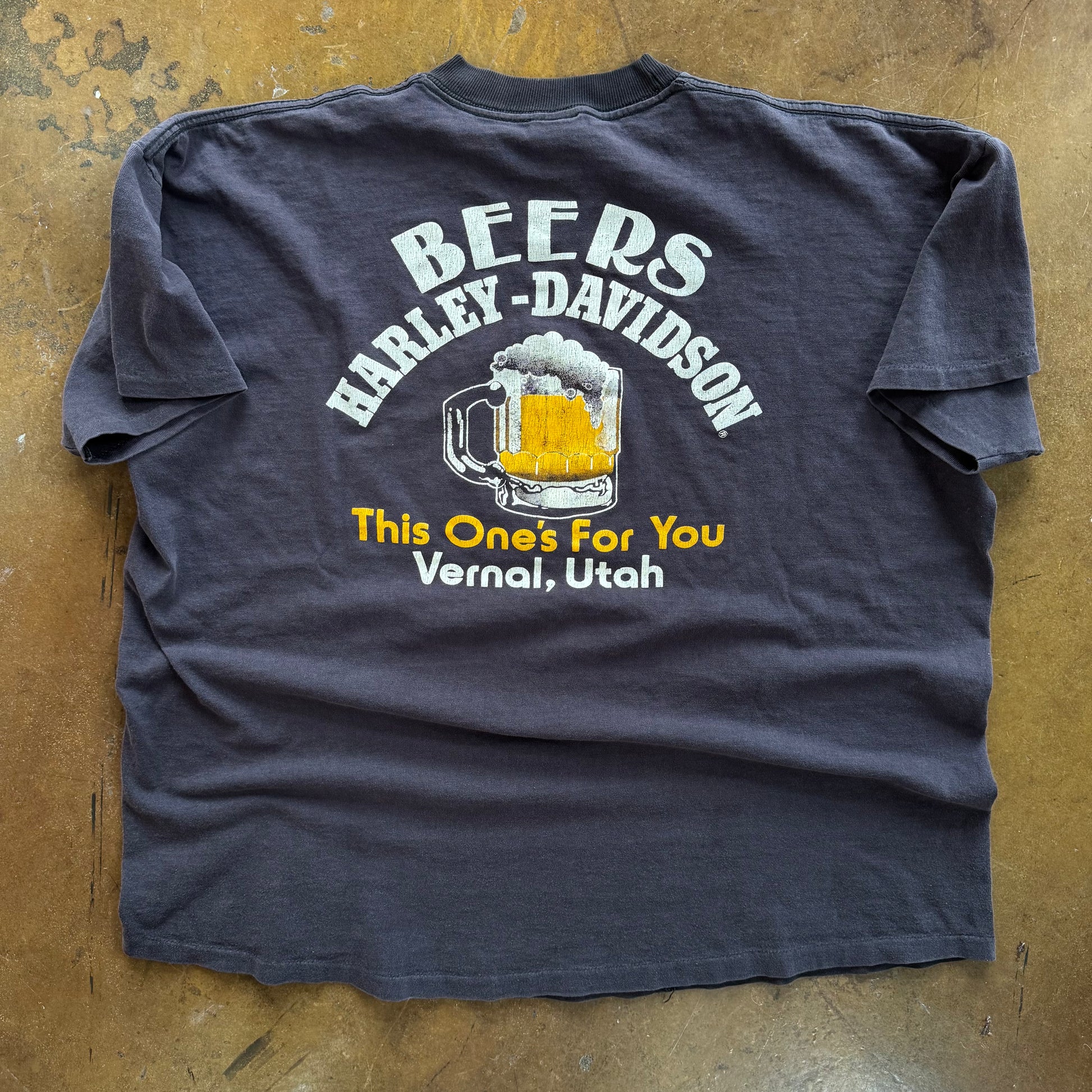 80's Harley "Show Your Colors" Beer Tee (XL)